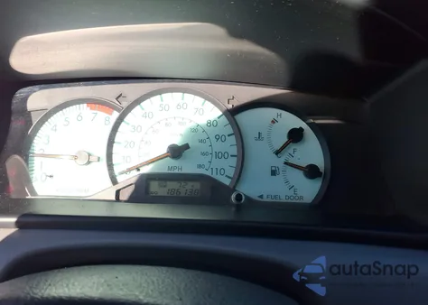 2004 Toyota Corolla Le from USA, damaged, VIN 1NXBR32E04Z291859